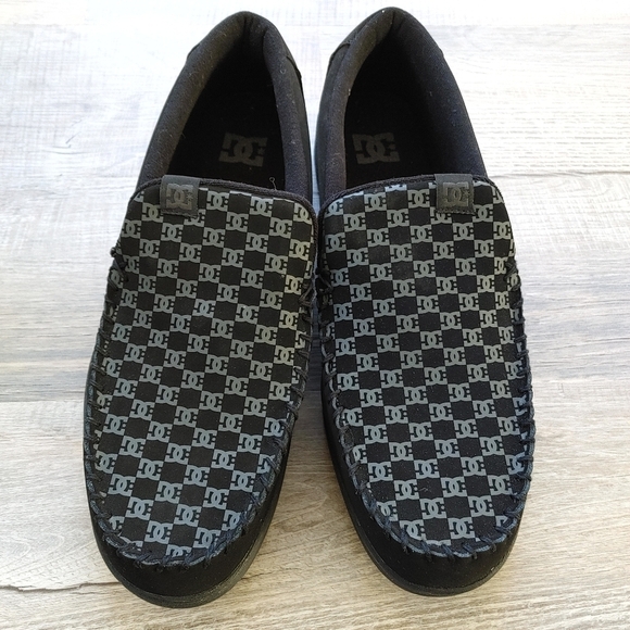 DC Shoes | slip ons - Picture 2 of 5